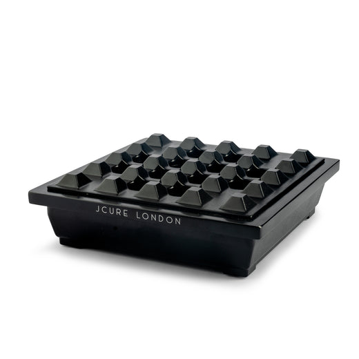 JCure’s Windproof Ashtray